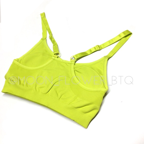 NikiBiki Neon Yellow Seamless Adjustable Strap Sports Bra - Picture 8 of 9